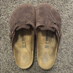 Birkenstock chocolate leather clogs